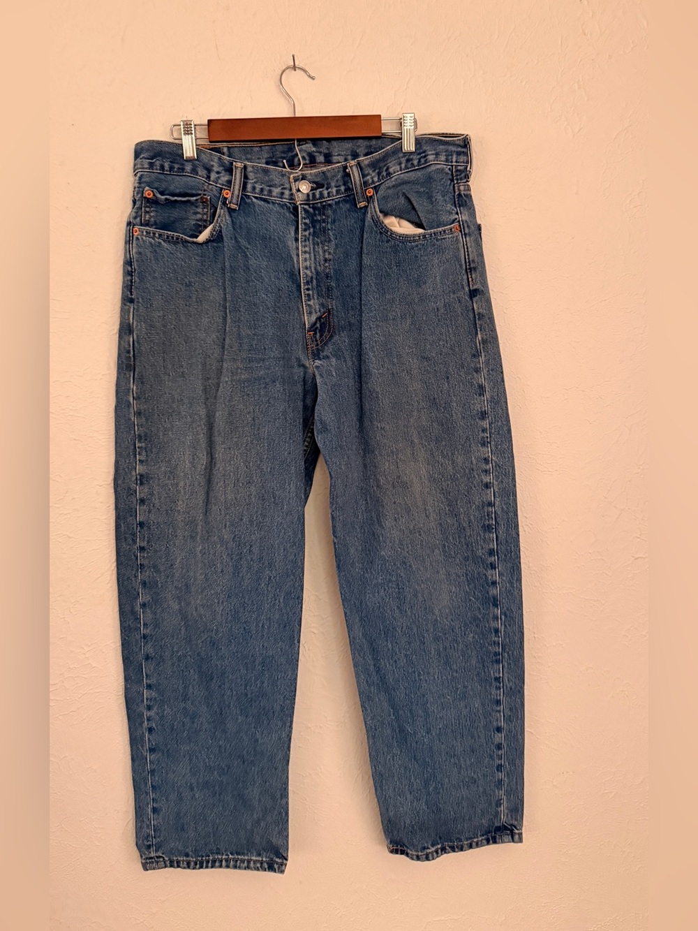 Classic Levi 550 Men's Blue Denim Jeans Sz 36/30